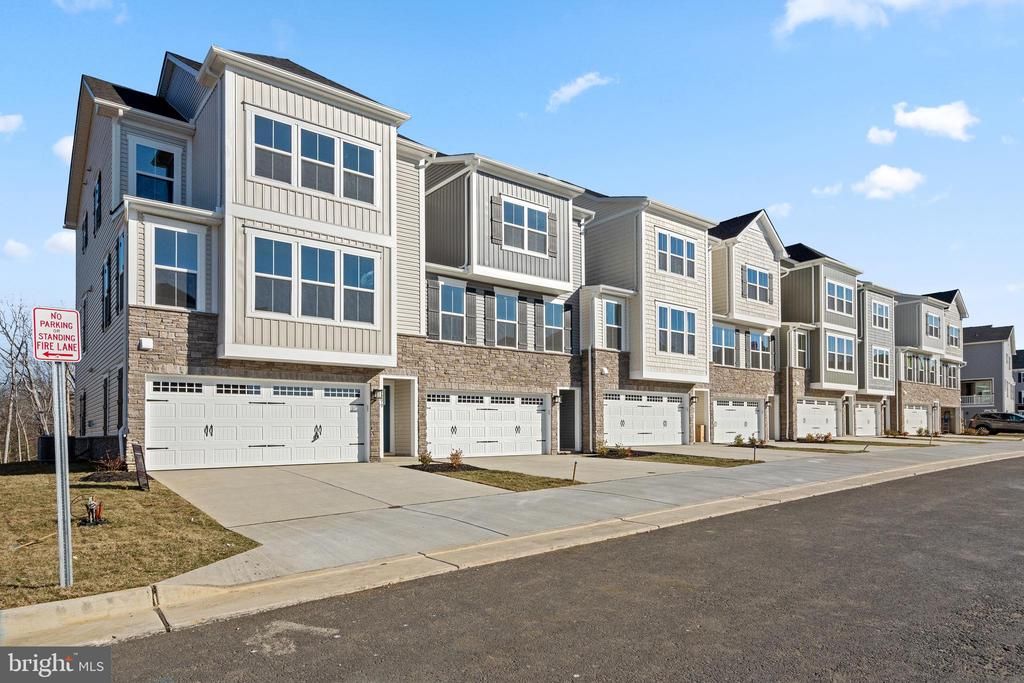 9399 EDENDERRY DR, Fredericksburg, VA 22408