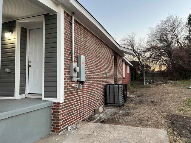 2545 SPOTTSWOOD AVE, Memphis, TN 38114