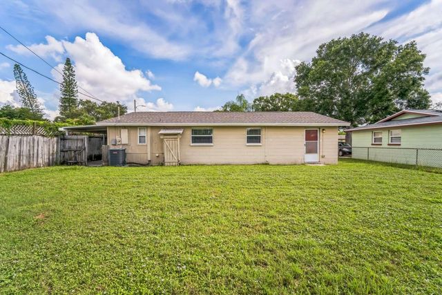 5620 90TH AVENUE N, Pinellas Park, FL 33782