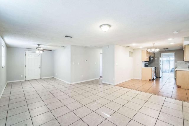 5620 90TH AVENUE N, Pinellas Park, FL 33782