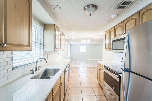 5620 90TH AVENUE N, Pinellas Park, FL 33782