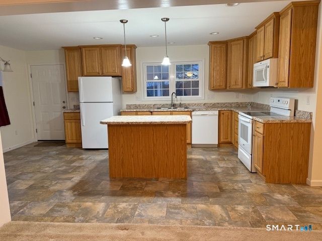 66 Rainbow Drive, Montville, CT 06382