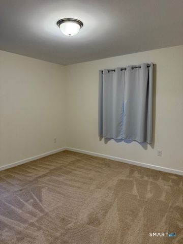 66 Rainbow Drive, Montville, CT 06382