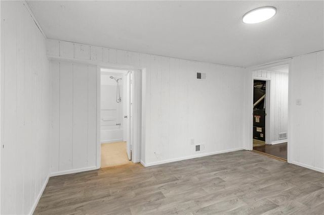 20108 E 12th Terrace S, Independence, MO 64057