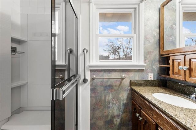 20108 E 12th Terrace S, Independence, MO 64057