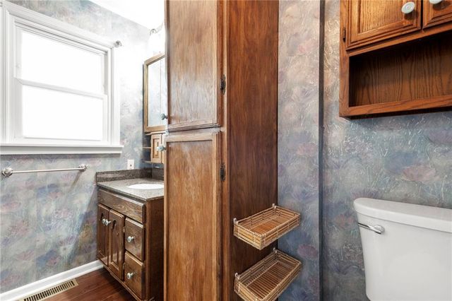 20108 E 12th Terrace S, Independence, MO 64057