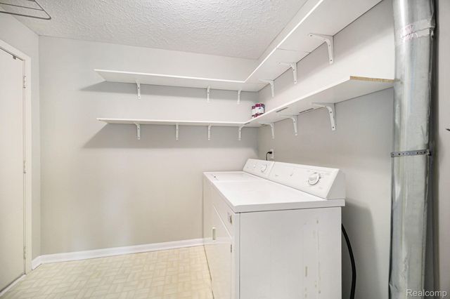 1623 LONG MEADOW TRAIL, Pittsfield Charter Township, MI 48108