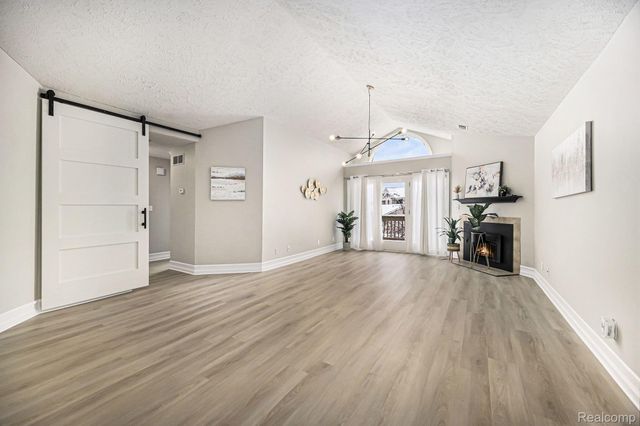 1623 LONG MEADOW TRAIL, Pittsfield Charter Township, MI 48108