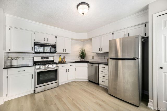 1623 LONG MEADOW TRAIL, Pittsfield Charter Township, MI 48108