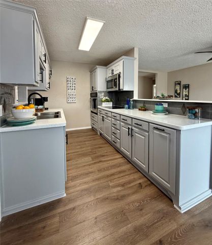3624 Carriage Hill Drive, Forest Hill, TX 76140