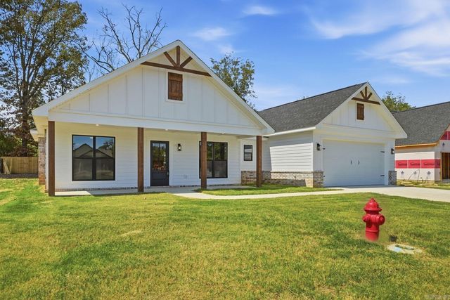 118 Riverstone Loop, Hot Springs, AR 71913