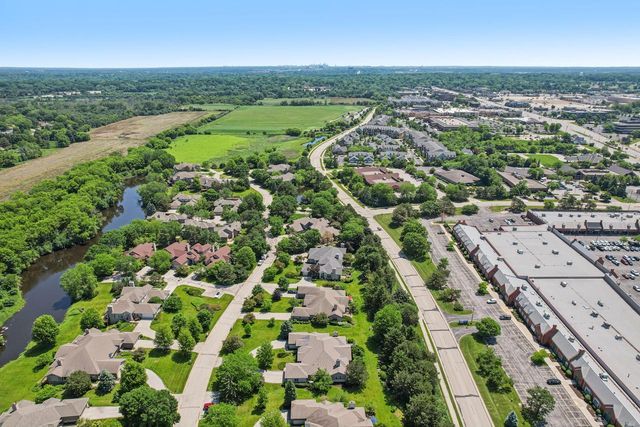 16885 Lake ROAD #A, Brookfield, WI 53005