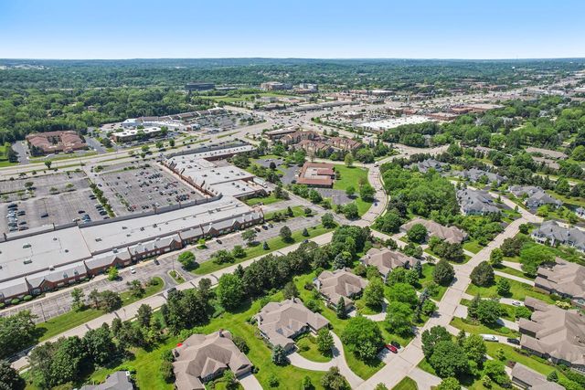 16885 Lake ROAD #A, Brookfield, WI 53005