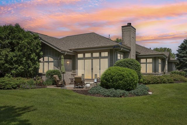 16885 Lake ROAD #A, Brookfield, WI 53005