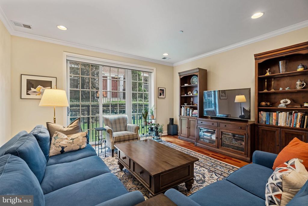 600 COMMODORE CT #2610, PHILADELPHIA, PA 19146 — photo 5