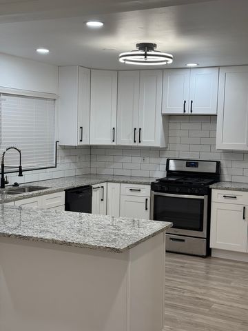 150 Algonquin Street, Park Forest, IL 60466