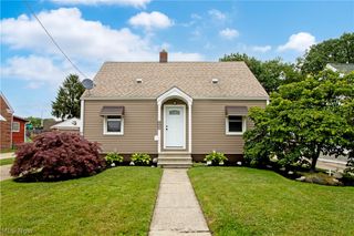 407 Oxford Avenue, Akron, OH 44310