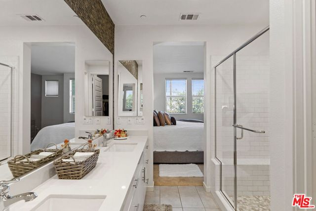 19547 Cardigan Drive, Northridge, CA 91324