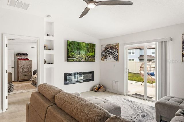 9617 BRANCHING SHIP TRACE, Wesley Chapel, FL 33545