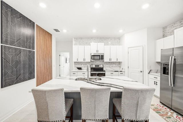 9617 BRANCHING SHIP TRACE, Wesley Chapel, FL 33545