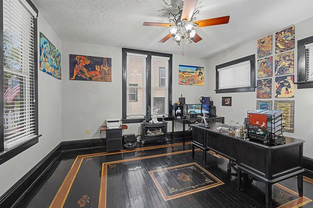 130 W Prescott Ave, Salina, KS 67401