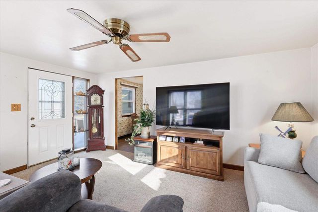 816 WILSON STREET, Little Chute, WI 54140