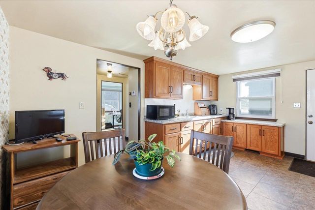 816 WILSON STREET, Little Chute, WI 54140