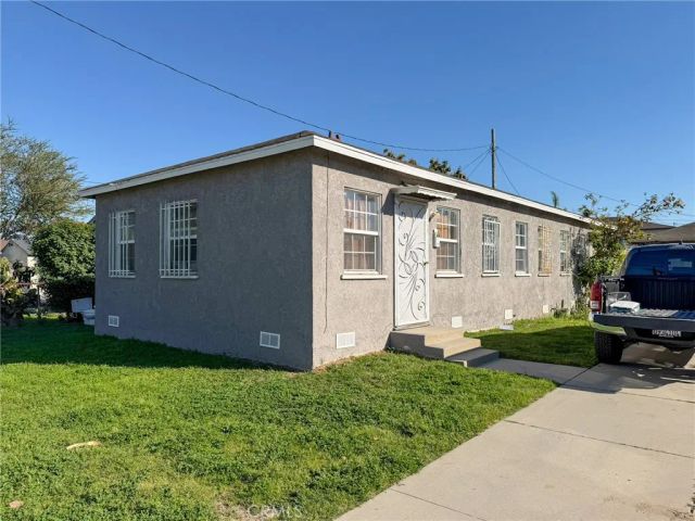 804 E Oaks, Compton, CA 90221