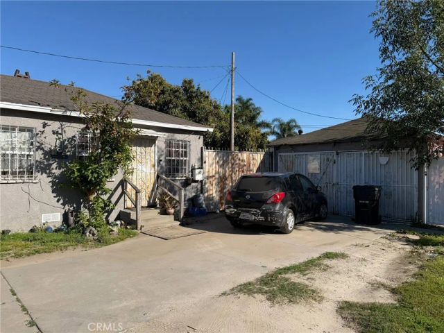 804 E Oaks, Compton, CA 90221