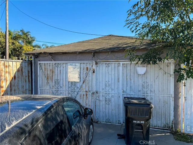 804 E Oaks, Compton, CA 90221