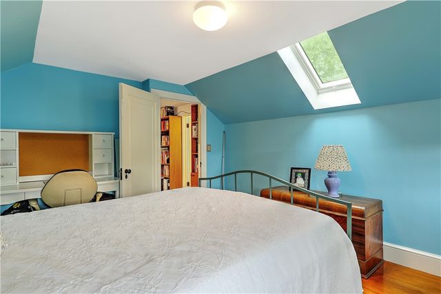 41 Stadium Road, Providence, RI 02906