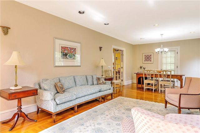 41 Stadium Road, Providence, RI 02906