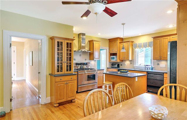 41 Stadium Road, Providence, RI 02906