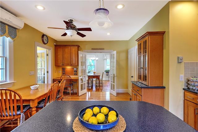 41 Stadium Road, Providence, RI 02906