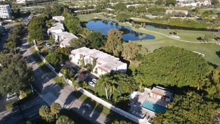 1639 Embassy 101 Drive 101, West Palm Beach, FL 33401