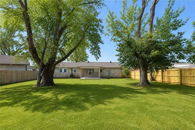 1312 Wood Street, Rogers, AR 72756