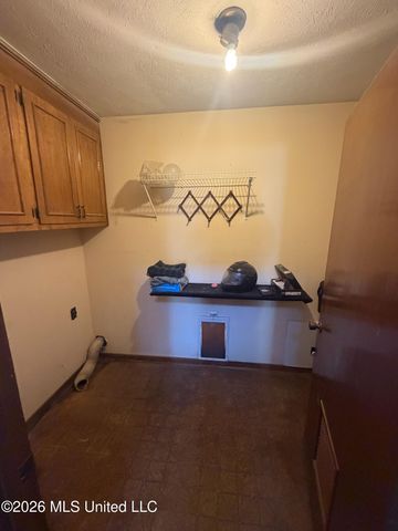 328 S Longmeadow Court, Ridgeland, MS 39157