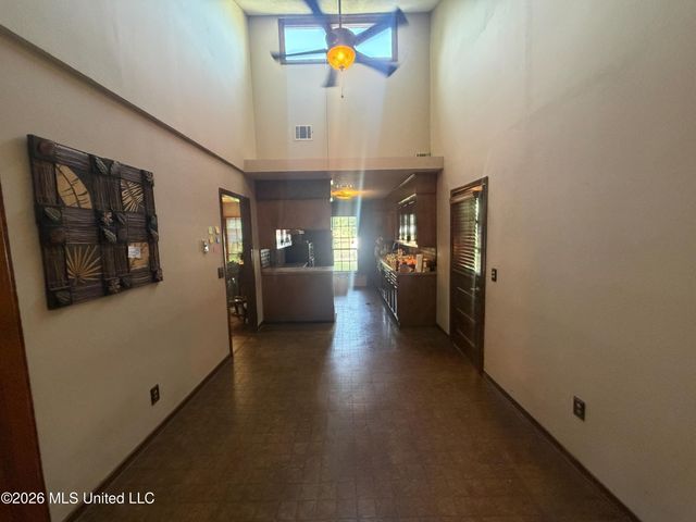 328 S Longmeadow Court, Ridgeland, MS 39157