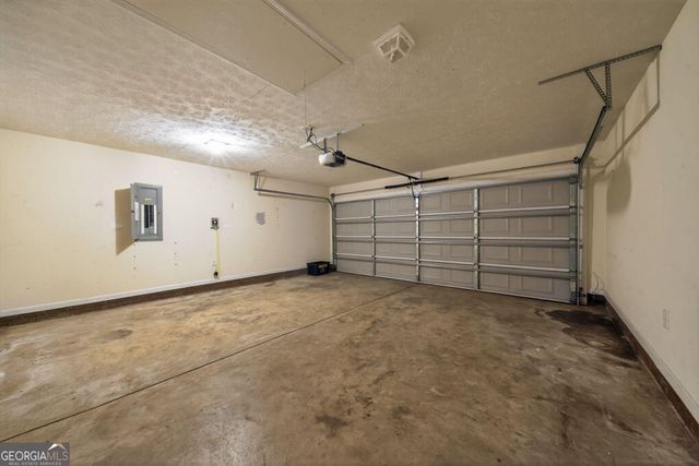 8042 Sonoma Pointe Drive, Columbus, GA 31909