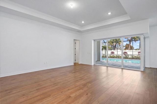 10722 Stellar Circle, Palm Beach Gardens, FL 33412