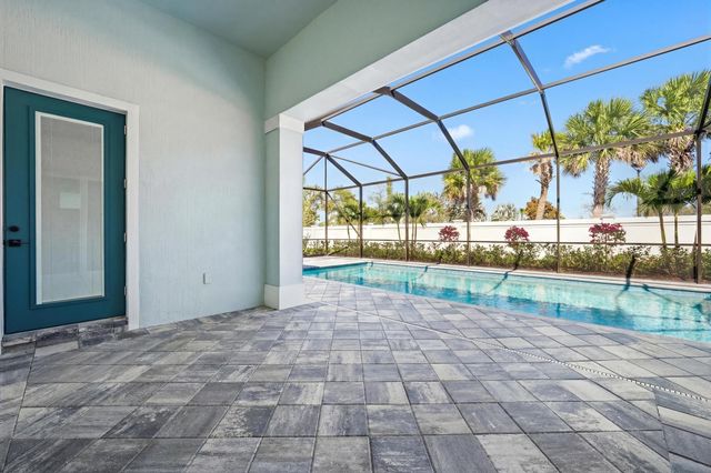 10722 Stellar Circle, Palm Beach Gardens, FL 33412