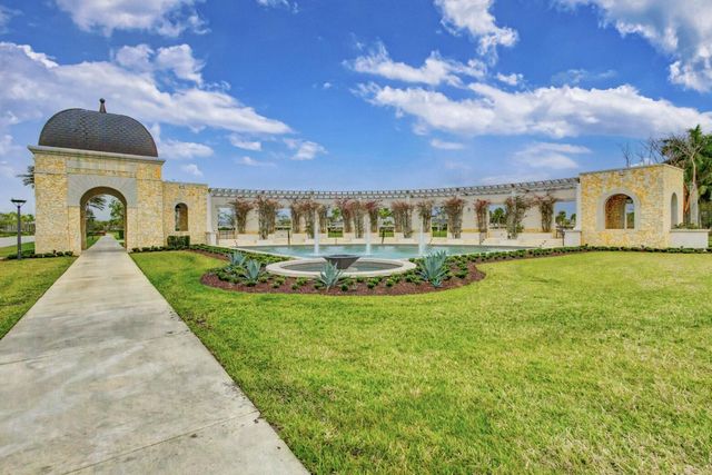 10722 Stellar Circle, Palm Beach Gardens, FL 33412