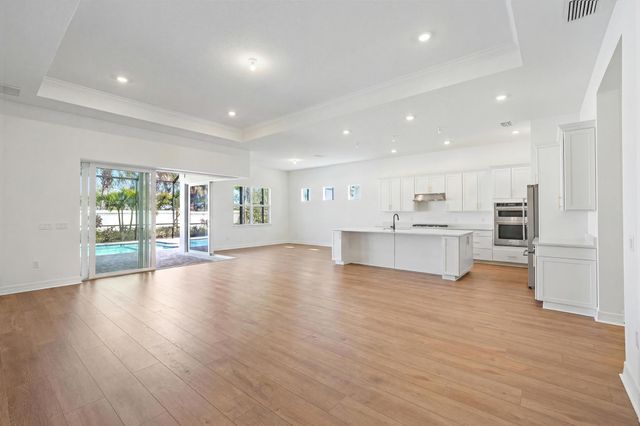 10722 Stellar Circle, Palm Beach Gardens, FL 33412