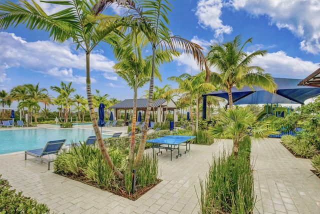 10722 Stellar Circle, Palm Beach Gardens, FL 33412