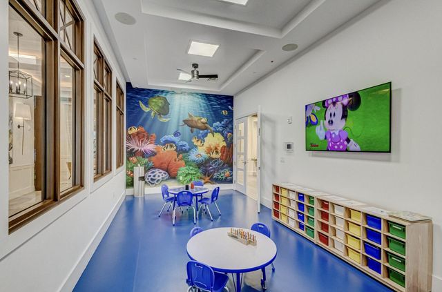 10722 Stellar Circle, Palm Beach Gardens, FL 33412