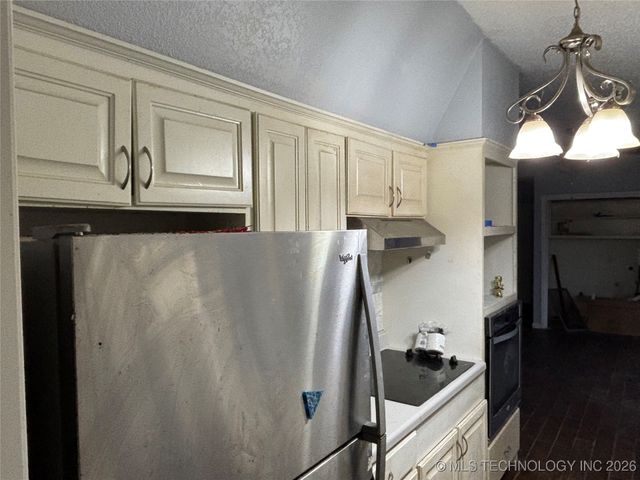 1010 Waco, Durant, OK 74701