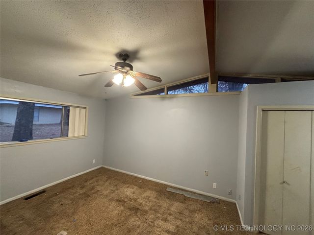 1010 Waco, Durant, OK 74701
