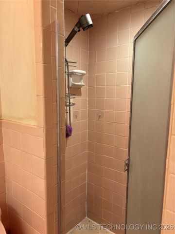 1010 Waco, Durant, OK 74701