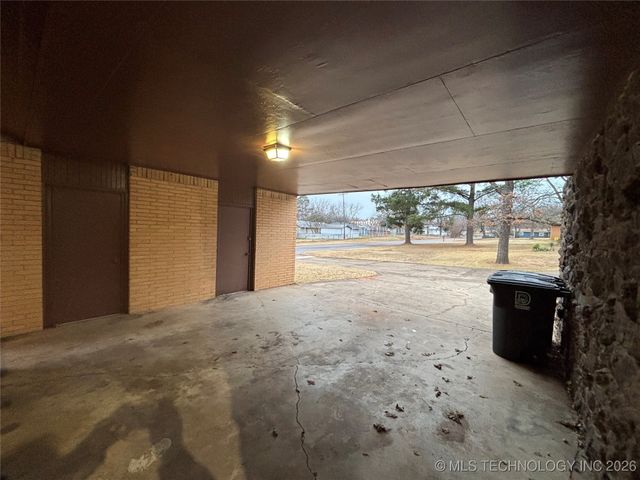 1010 Waco, Durant, OK 74701