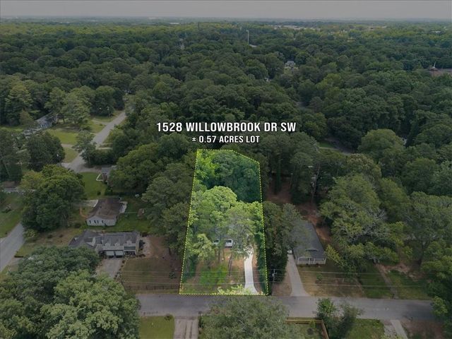 1528 Willowbrook Drive SW, Atlanta, GA 30311